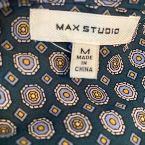 Max Studio green jacquard print like a classic tie blouse hi low puff sleeves - Picture 6 of 6